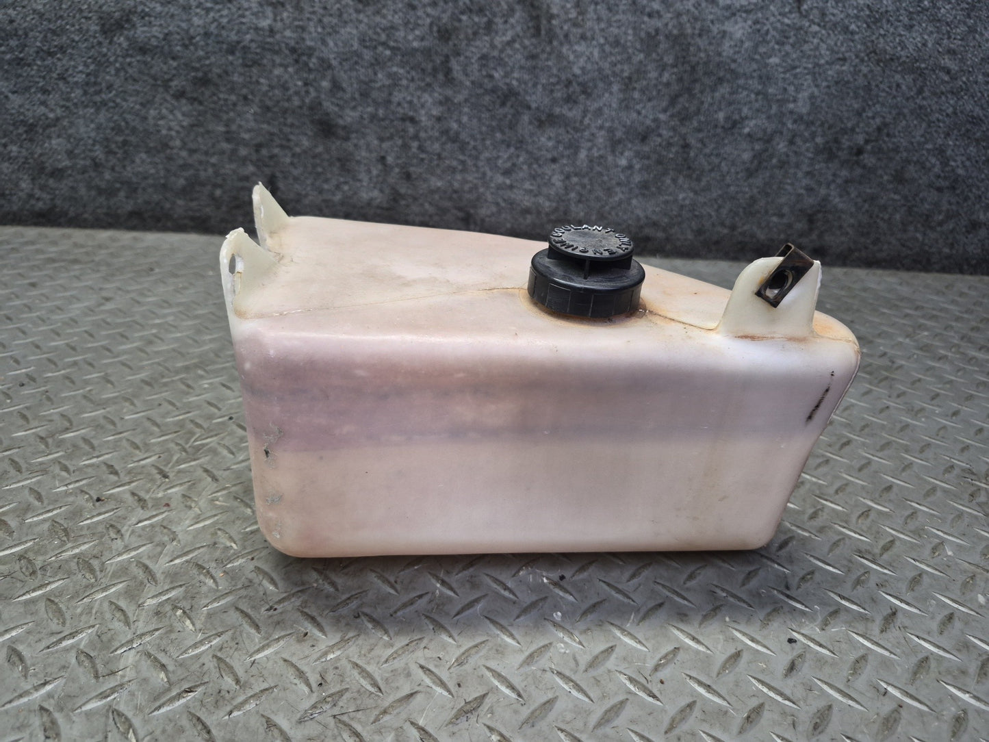 90-96 Chevrolet Corvette C4 Engine Expansion Overflow Reservoir Tank OEM