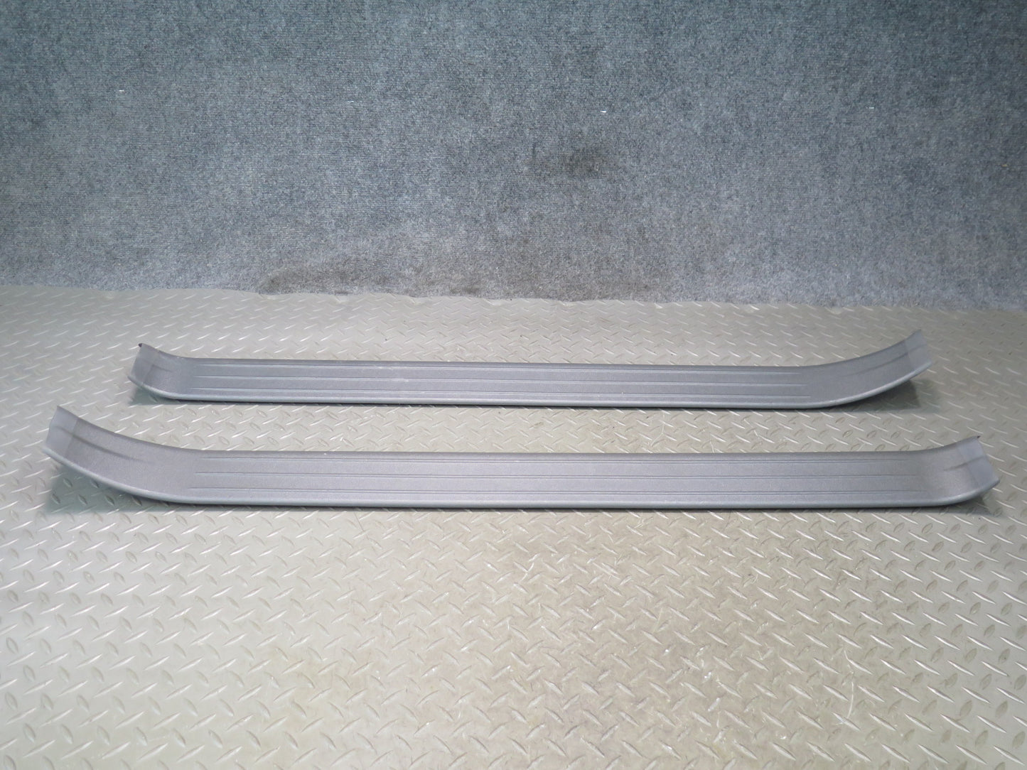 03-06 Mercedes R230 Sl-class Set of 2 Door Scuff Sill Plate Trim Cover OEM