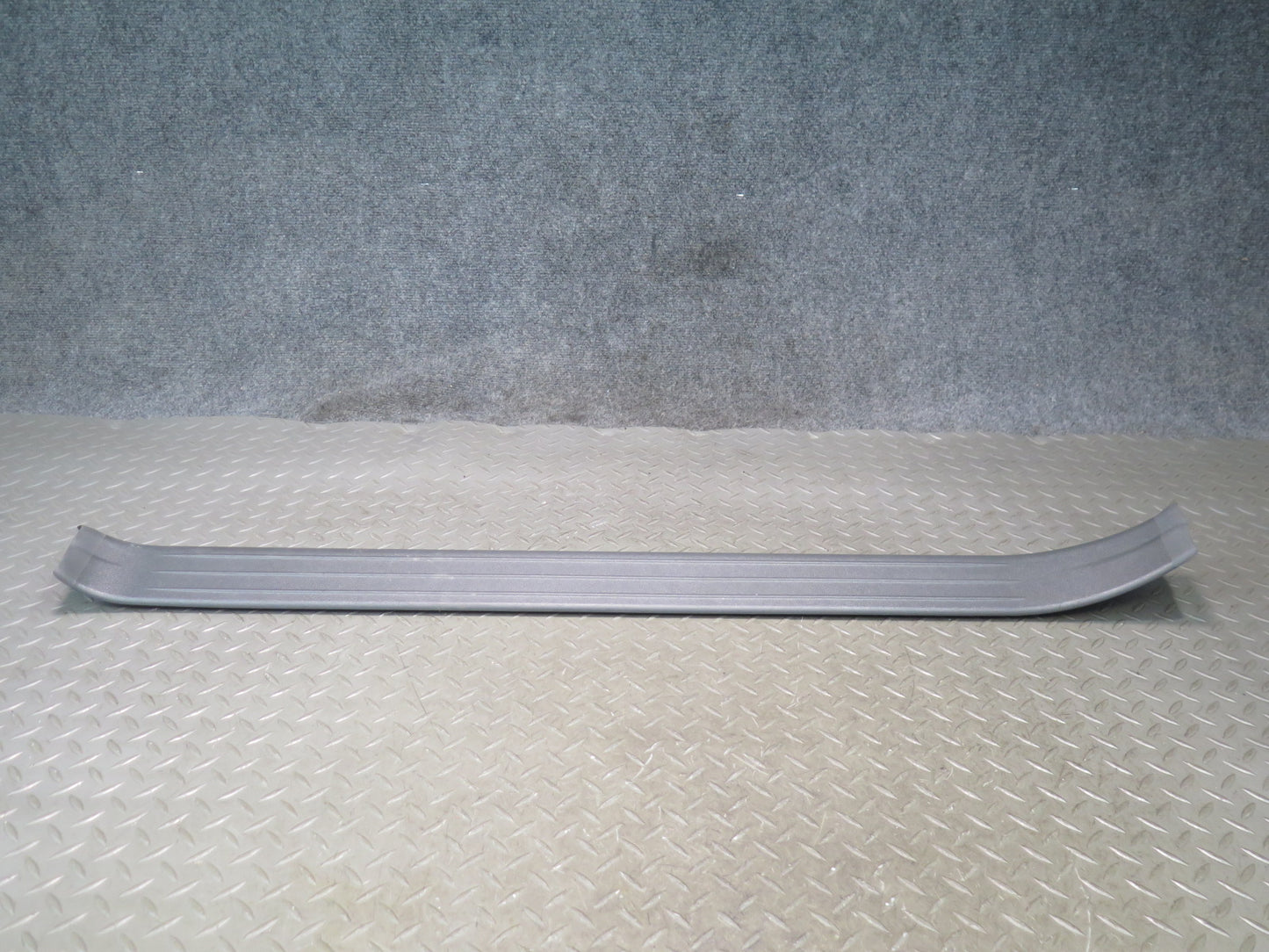 03-06 Mercedes R230 Sl-class Set of 2 Door Scuff Sill Plate Trim Cover OEM