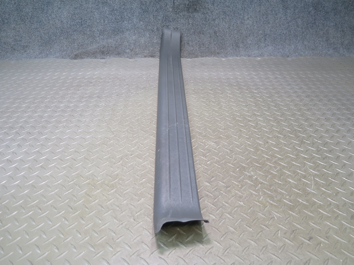 03-06 Mercedes R230 Sl-class Set of 2 Door Scuff Sill Plate Trim Cover OEM
