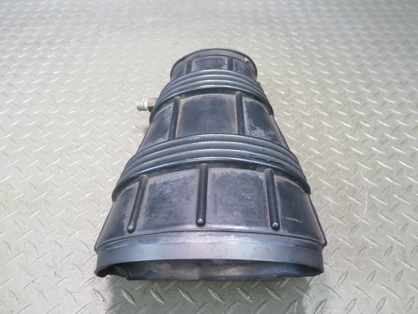 92-93 Chevrolet Corvette C4 Air Intake Tube Duct Pipe OEM