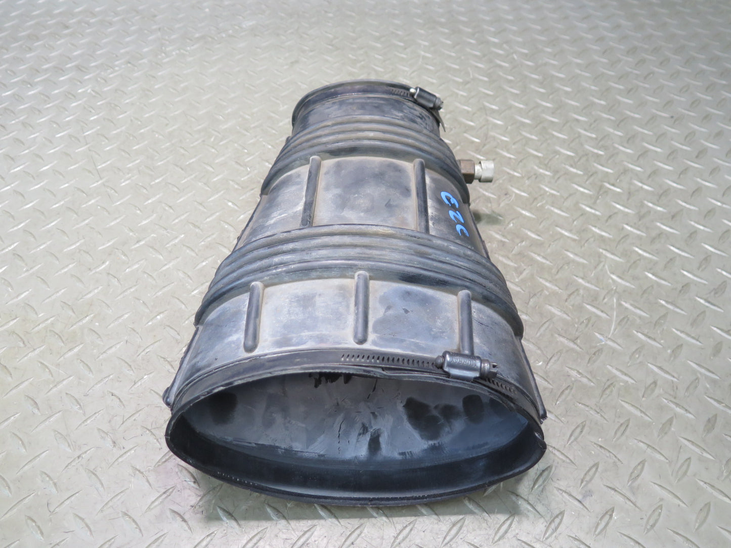 92-93 Chevrolet Corvette C4 Air Intake Tube Duct Pipe OEM