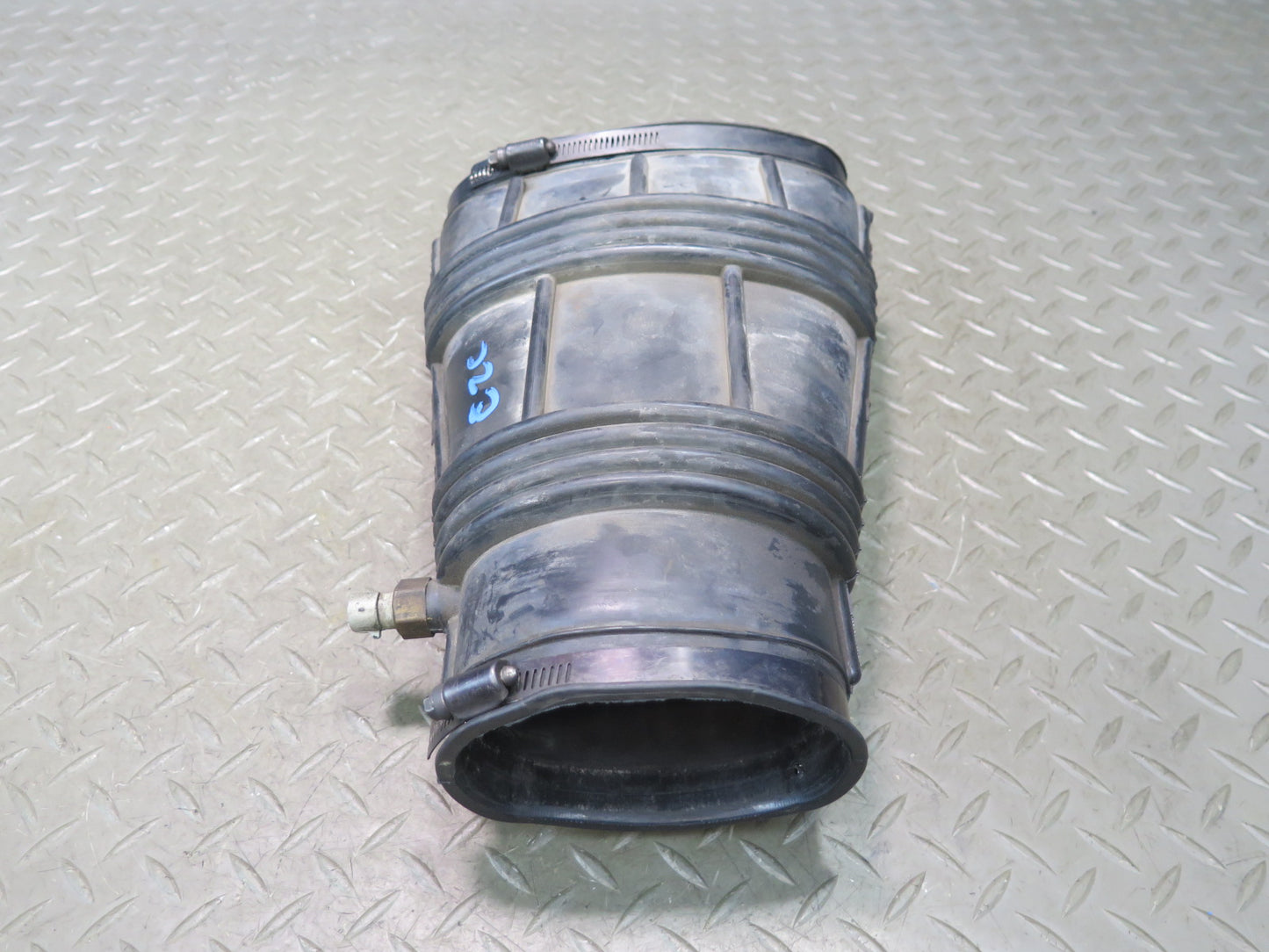 92-93 Chevrolet Corvette C4 Air Intake Tube Duct Pipe OEM