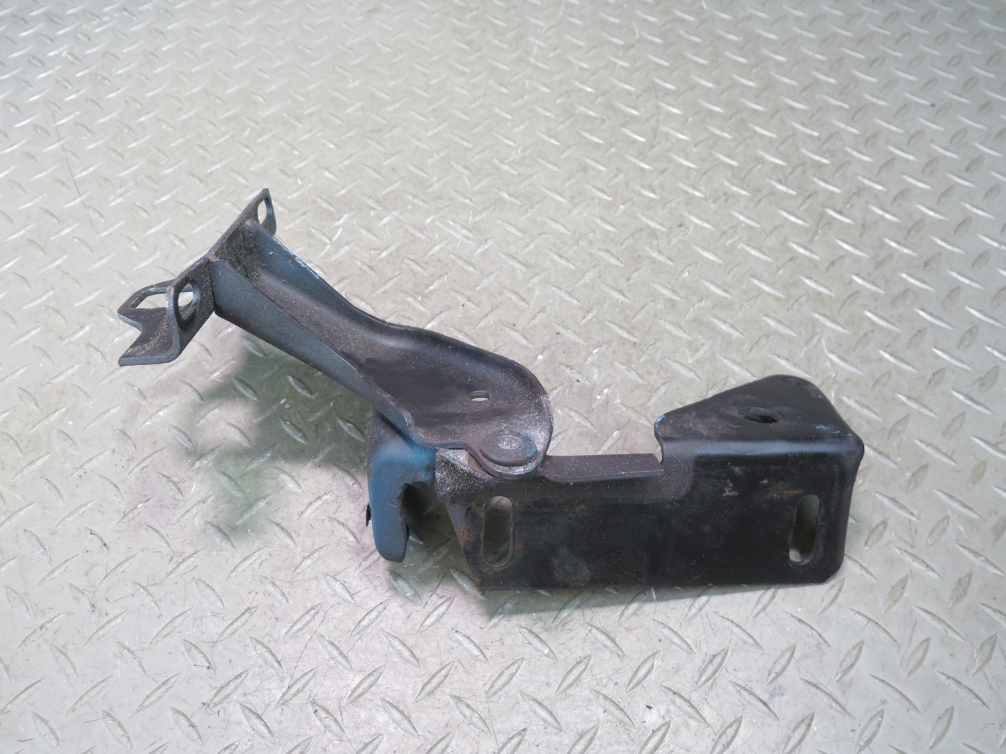 84-96 Chevrolet Corvette C4 Set of 2 Front Left & Right Hood Hinge OEM