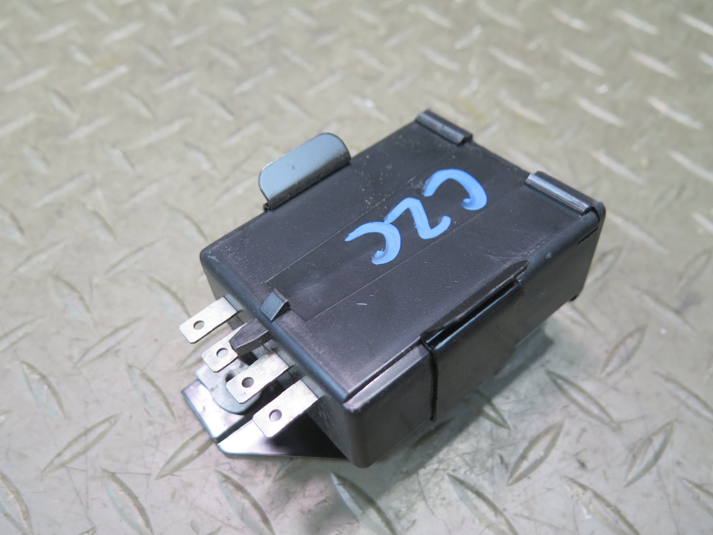90-96 Chevrolet Corvette C4 Keyless Entry Anti Theft Control Module OEM