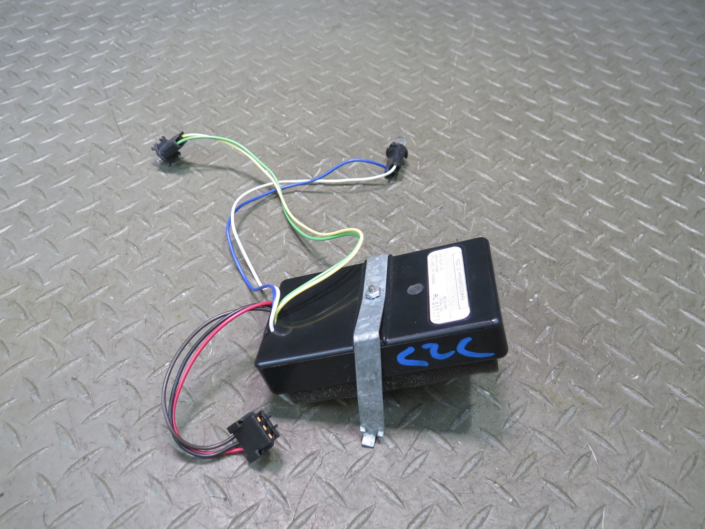 92-93 Chevrolet Corvette C4 Tire Pressure Monitor Sensor Module 10143554 OEM