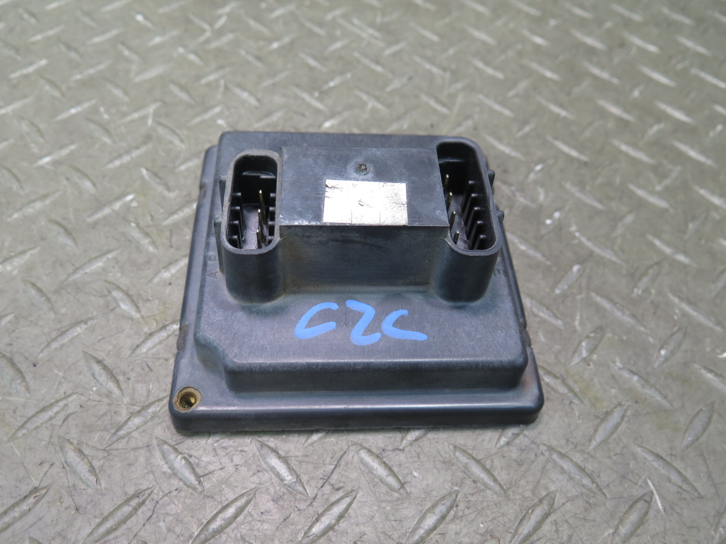 92-93 Chevrolet Corvette C4 Headlight Light Control Module 16510537 OEM