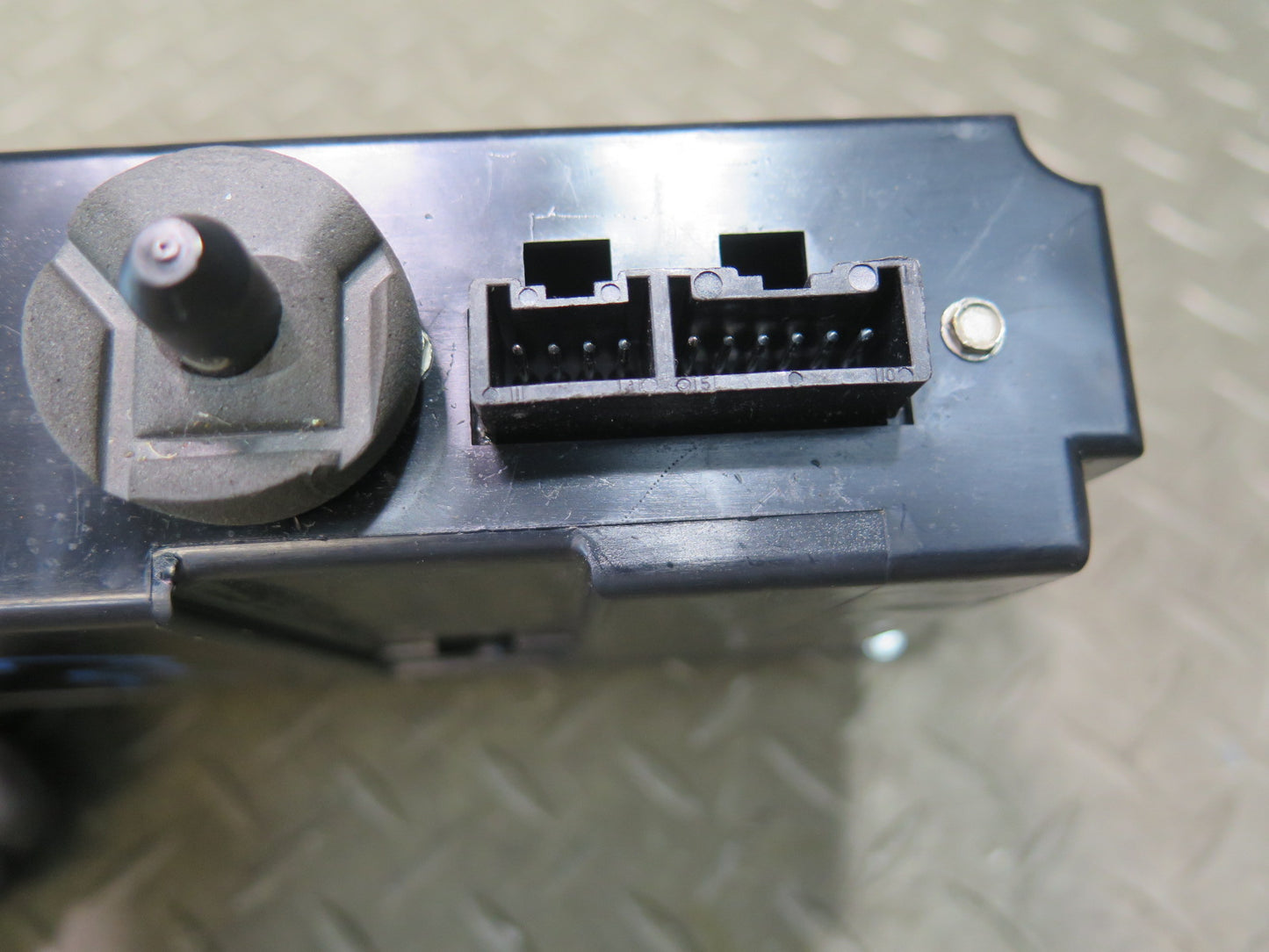 92-93 Chevrolet Corvette C4 A/C Heater Climate Control Switch 16161741 OEM