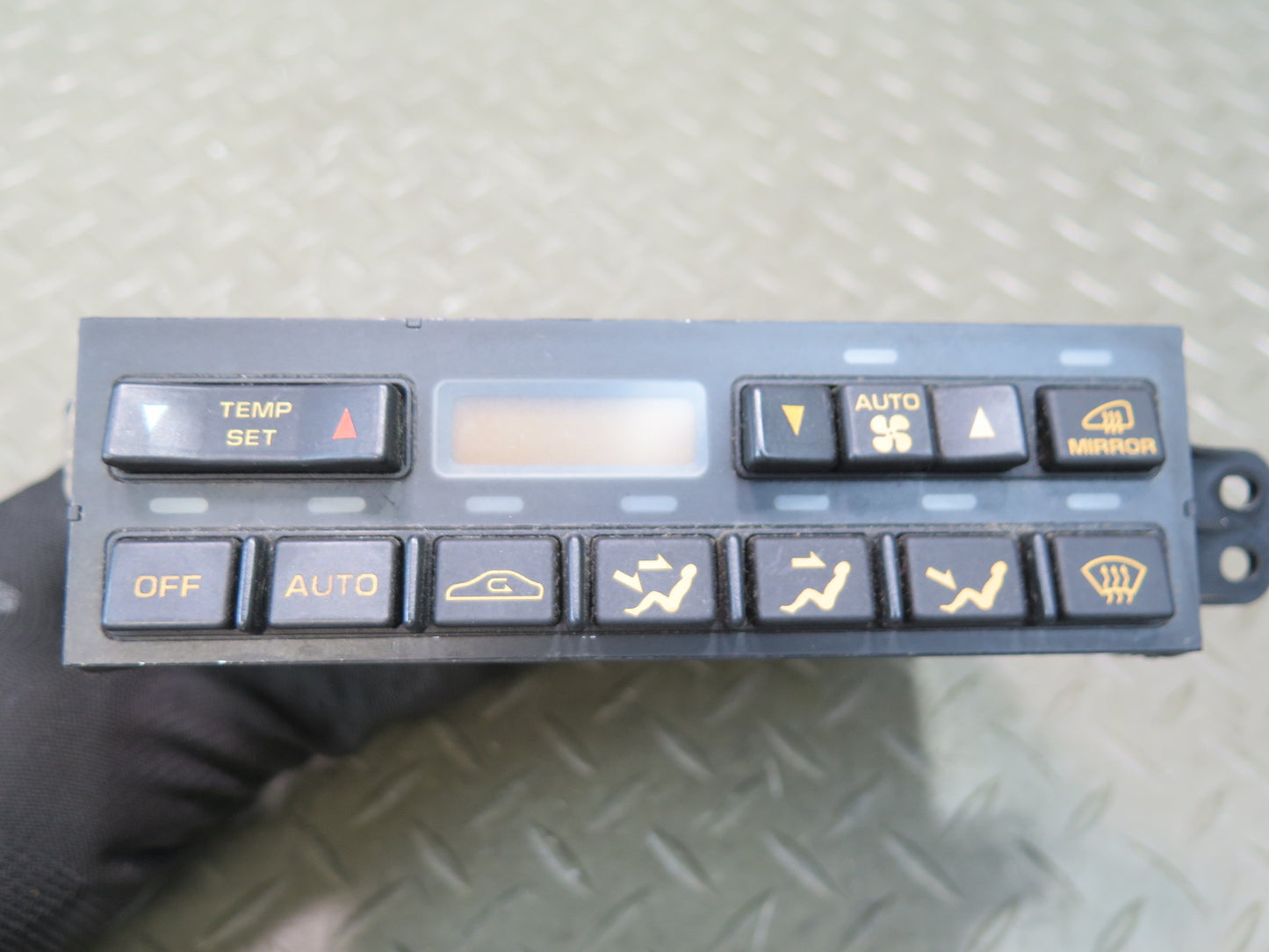 92-93 Chevrolet Corvette C4 A/C Heater Climate Control Switch 16161741 OEM