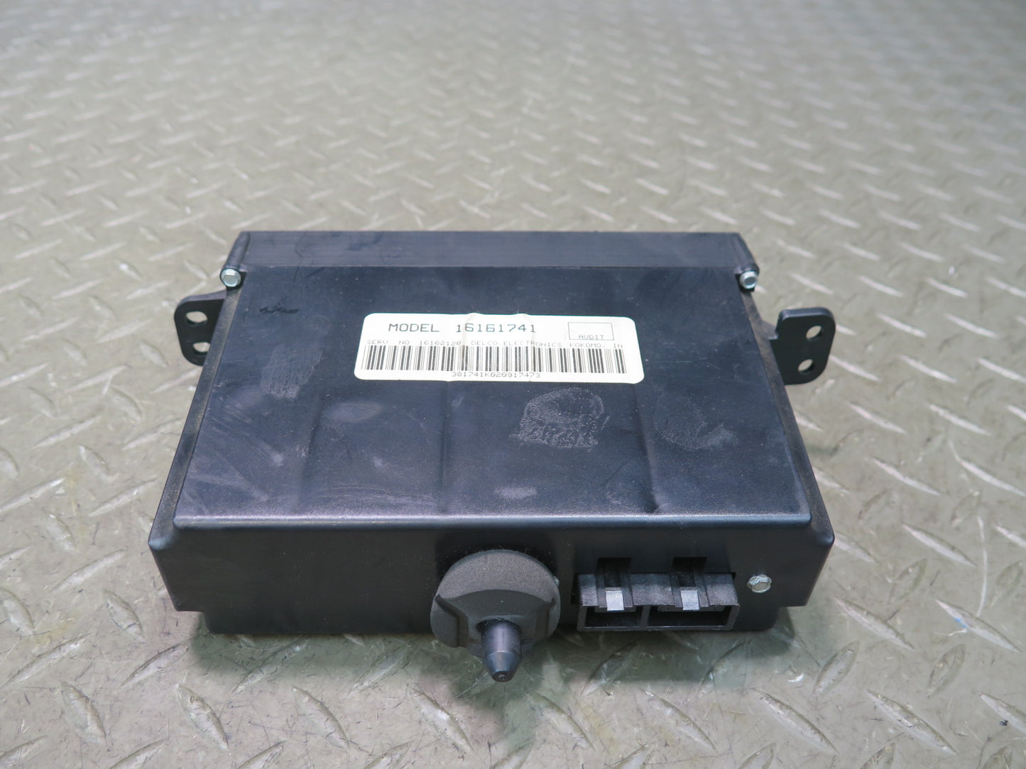 92-93 Chevrolet Corvette C4 A/C Heater Climate Control Switch 16161741 OEM
