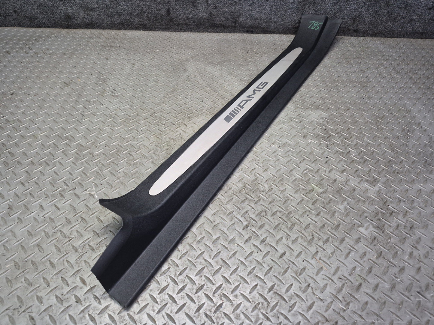 03-06 Mercedes R230 SL55 AMG Set of 2 Door Scuff Sill Plate Trim Cover OEM