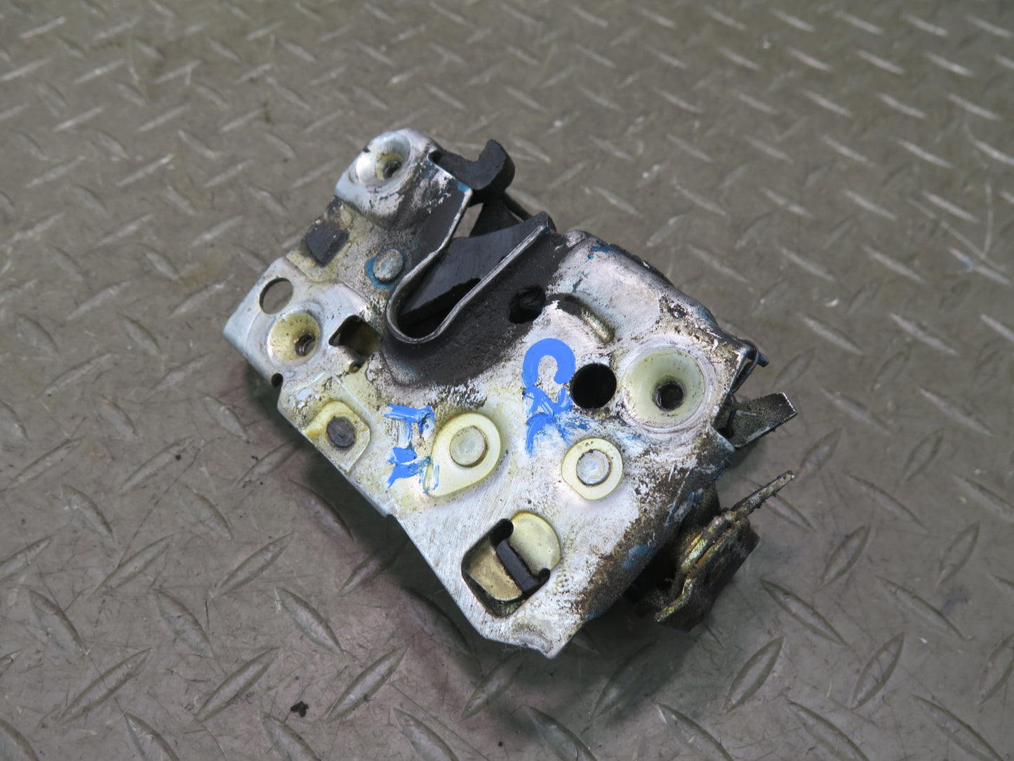 90-96 Chevrolet Corvette C4 Right Door Lock Latch Actuator OEM