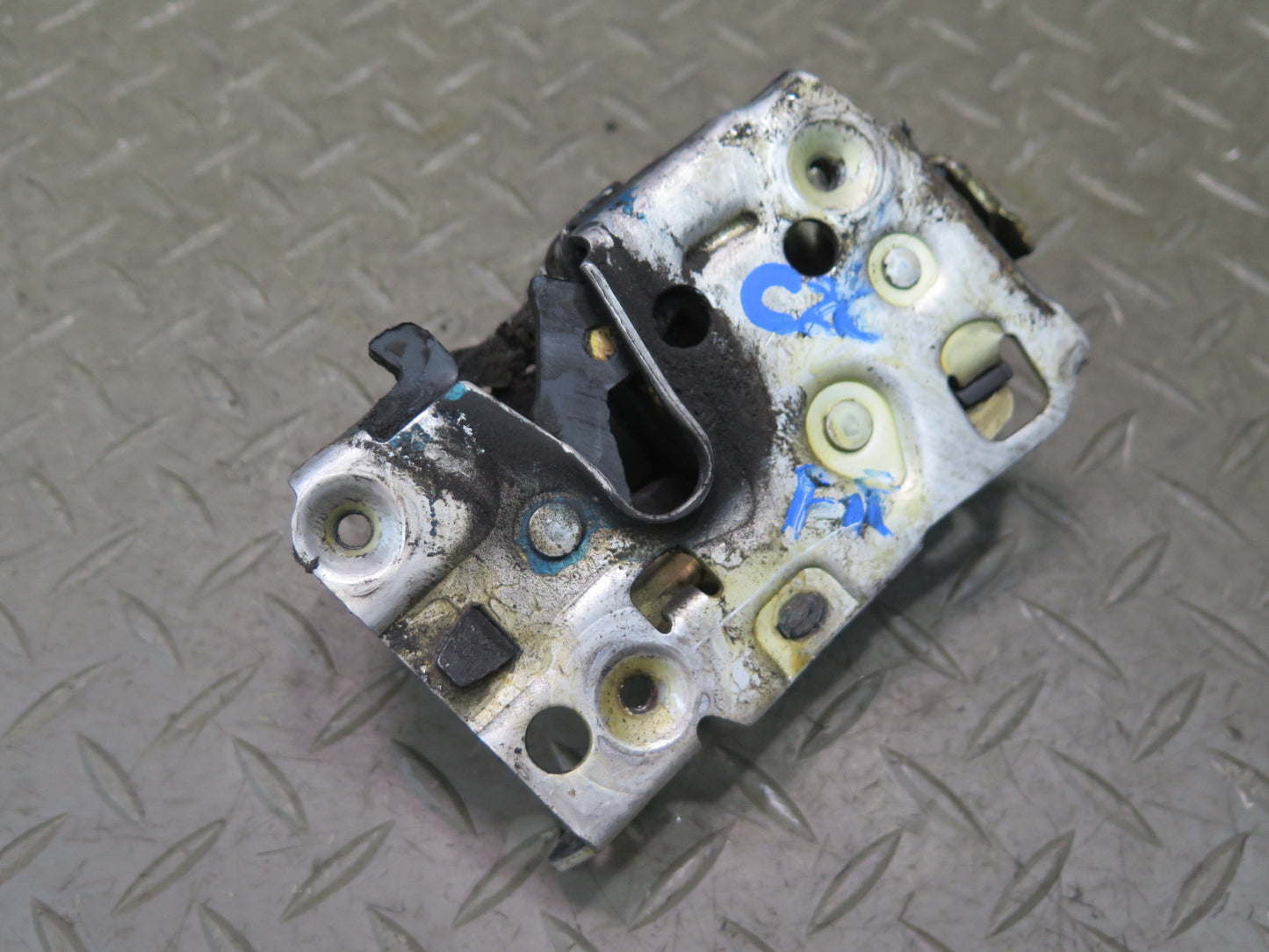 90-96 Chevrolet Corvette C4 Right Door Lock Latch Actuator OEM