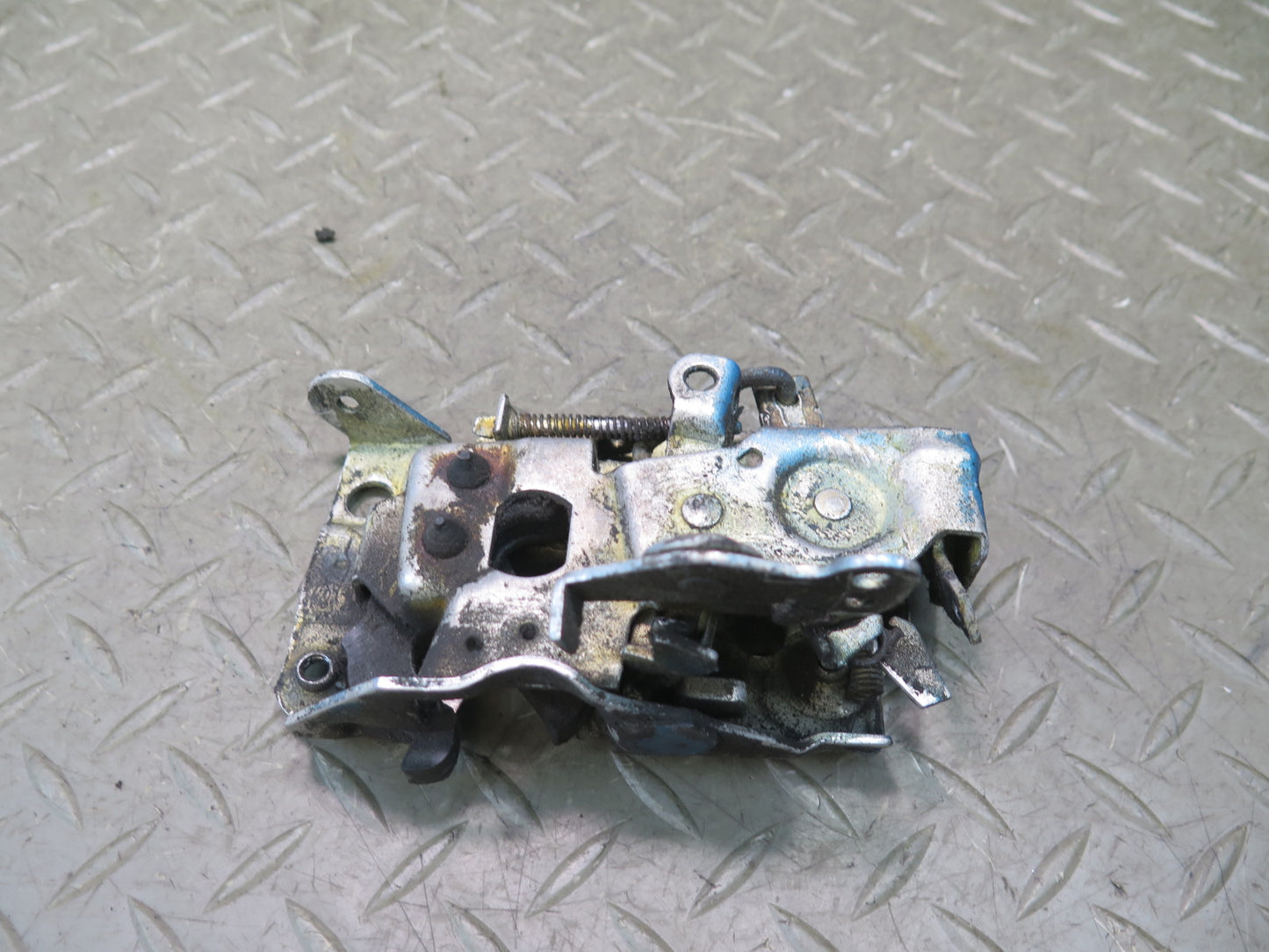 90-96 Chevrolet Corvette C4 Right Door Lock Latch Actuator OEM
