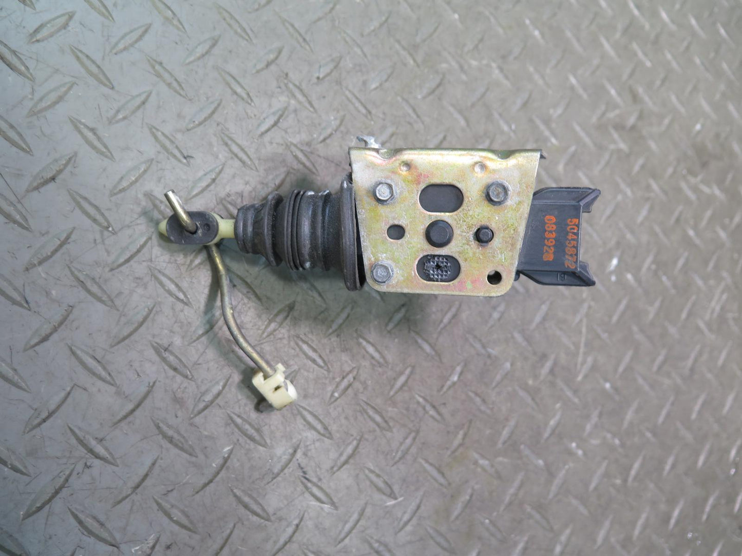 84-93 Chevrolet Corvette C4 Left Door Lock Latch Actuator Motor OEM