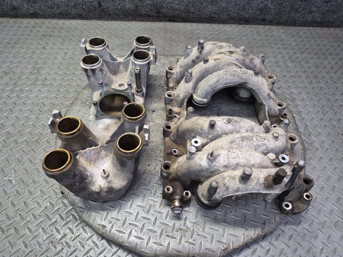 96-98 Mercedes R129 SL500 M119 Engine Upper Intake Manifold 1191413001 OEM