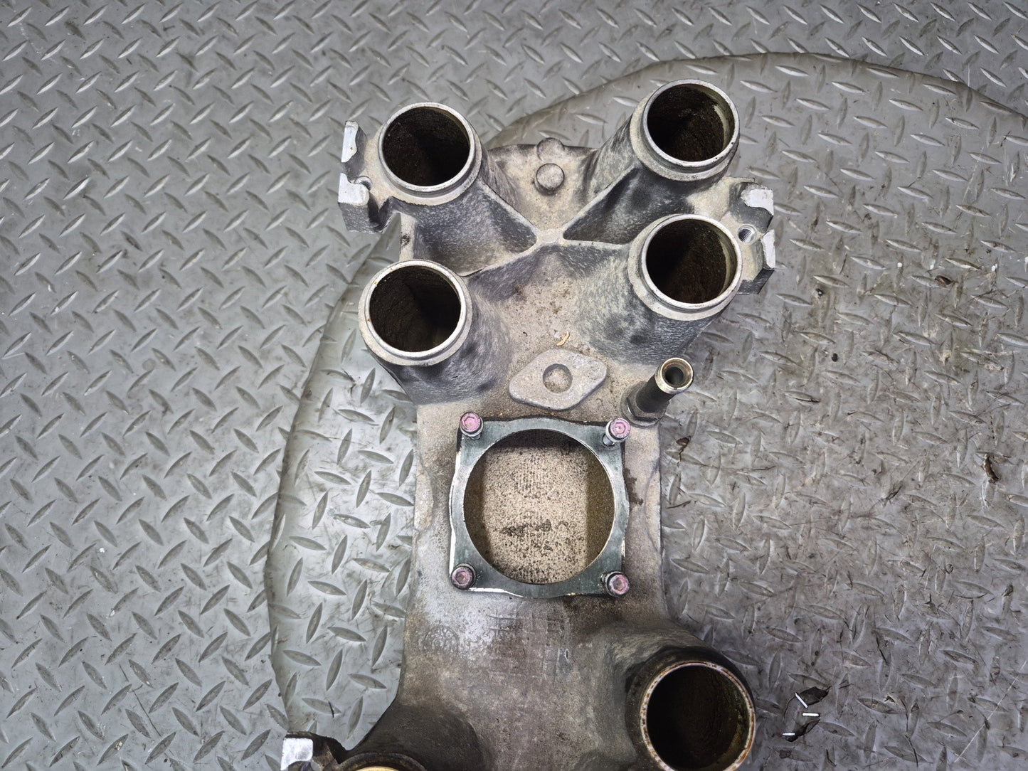 96-98 Mercedes R129 SL500 M119 Engine Upper Intake Manifold 1191413001 OEM