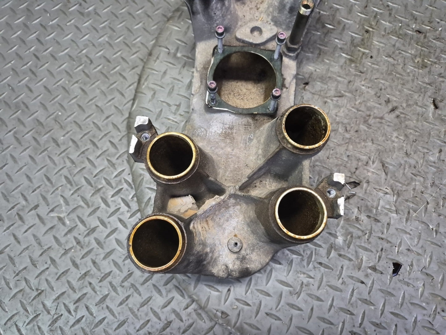 96-98 Mercedes R129 SL500 M119 Engine Upper Intake Manifold 1191413001 OEM