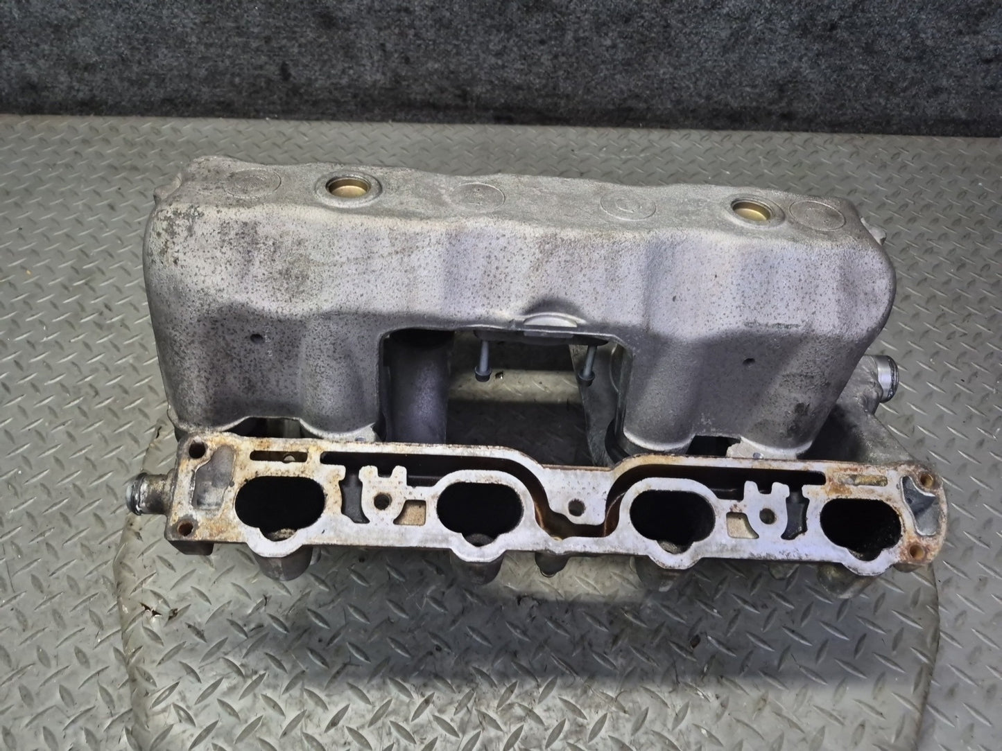 96-98 Mercedes R129 SL500 M119 Engine Upper Intake Manifold 1191413001 OEM