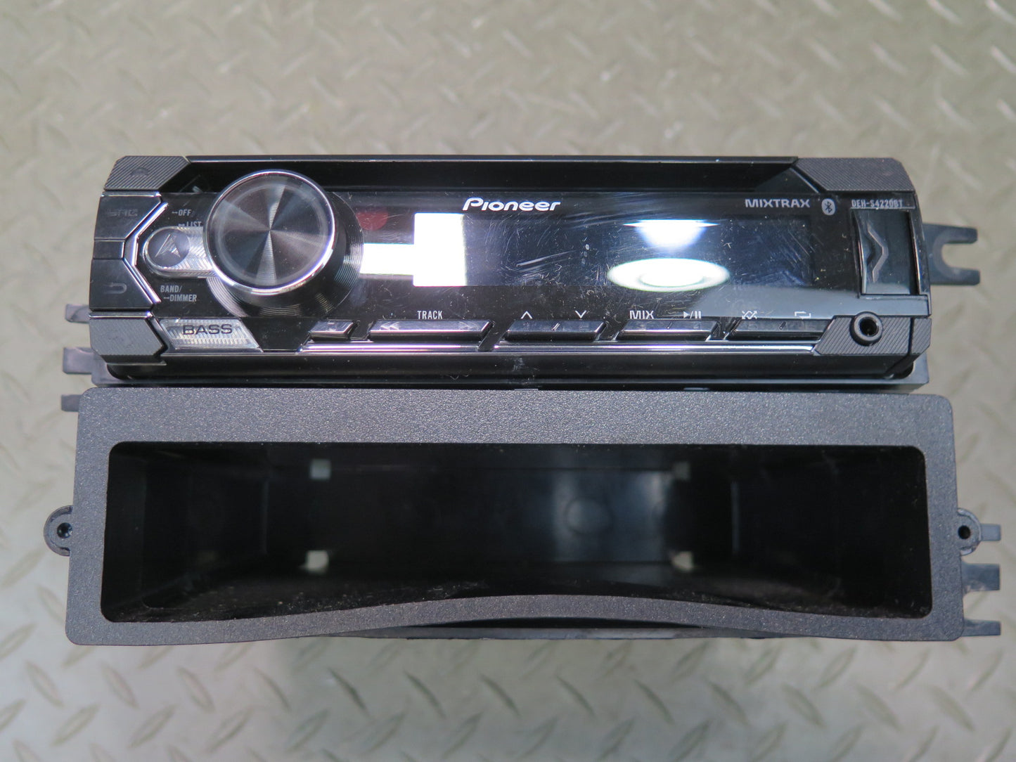 Pioneer DEH-S4220BT Bluetooth USB Radio CD Player Receiver