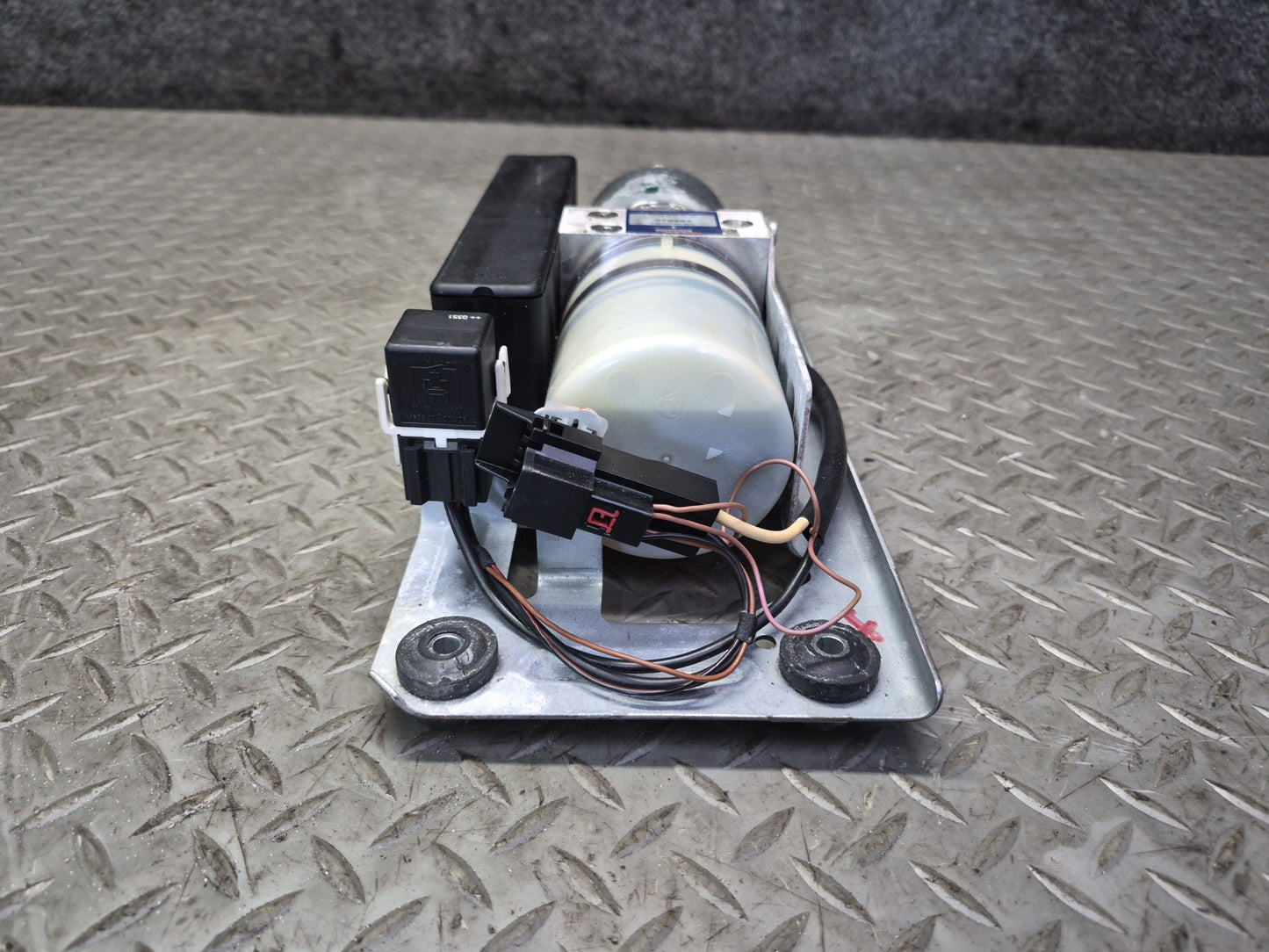 03-06 Mercedes R230 SL55 Convertible TOP Roof Hydraulic Pump Motor OEM