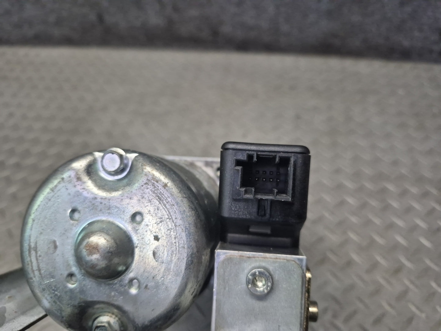 03-06 Mercedes R230 SL55 Convertible TOP Roof Hydraulic Pump Motor OEM