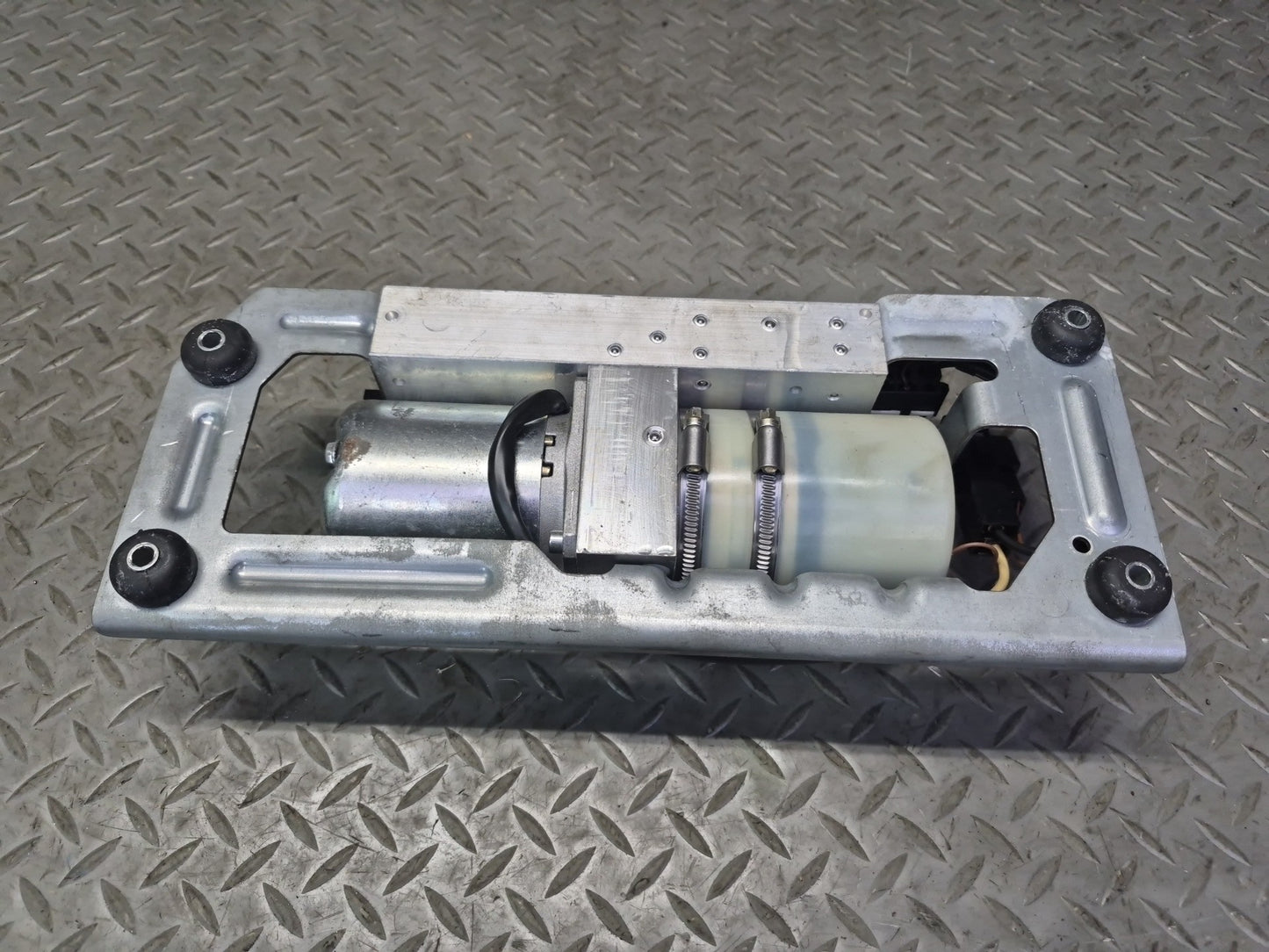 03-06 Mercedes R230 SL55 Convertible TOP Roof Hydraulic Pump Motor OEM
