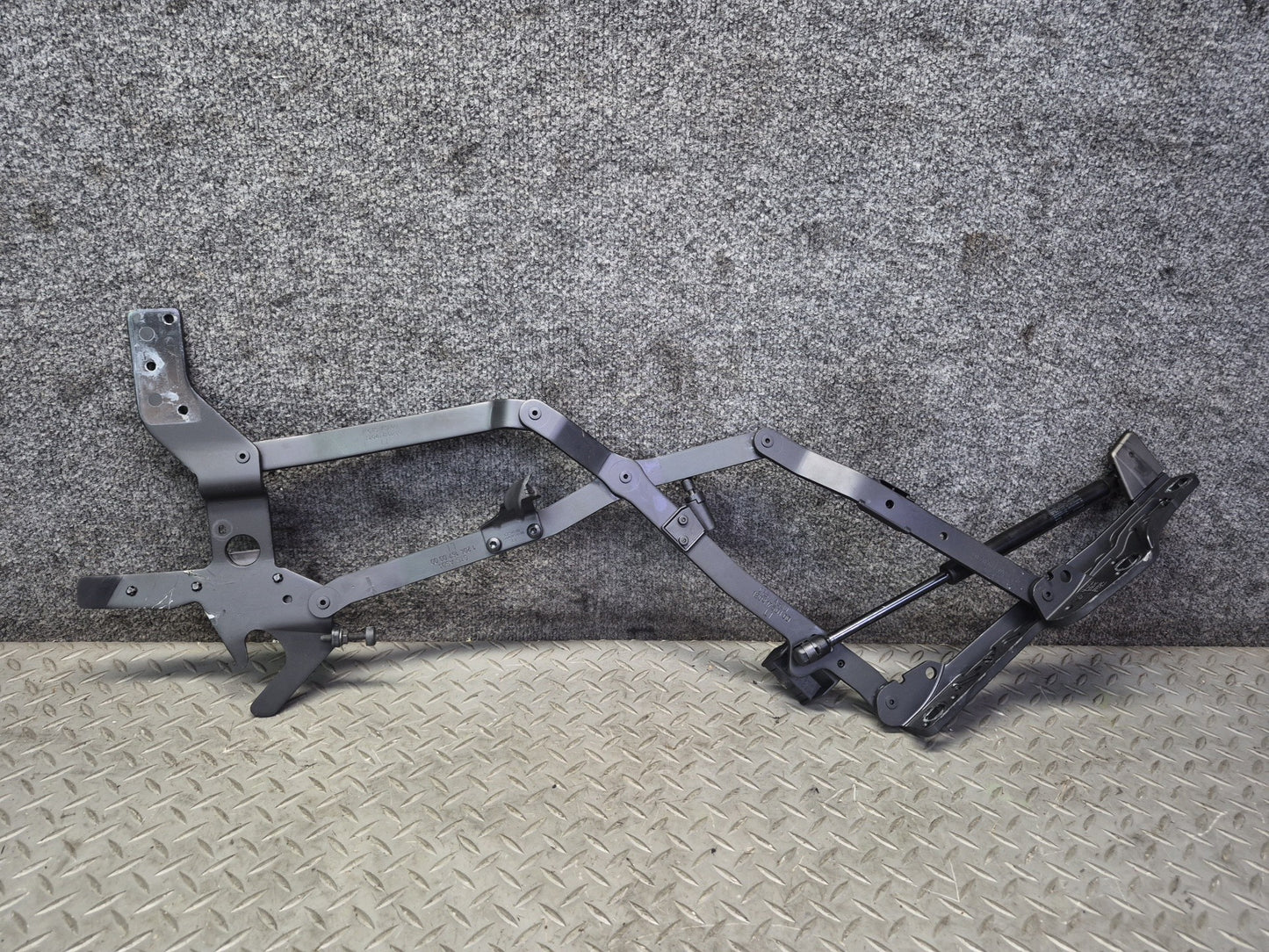 03-06 Mercedes R230 SL55 Set of 2 Rear Left & Right Trunk Lid Hinge OEM
