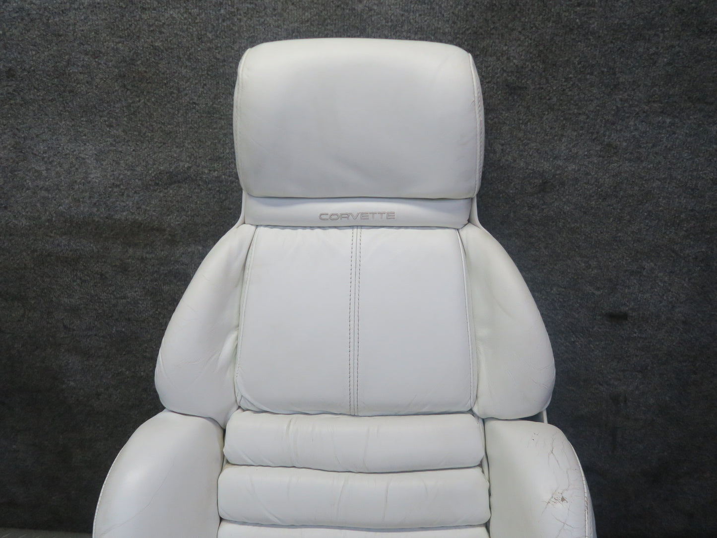 92-93 Chevrolet Corvette C4 Set of 2 Front Left & Right Leather Seat Damaged
