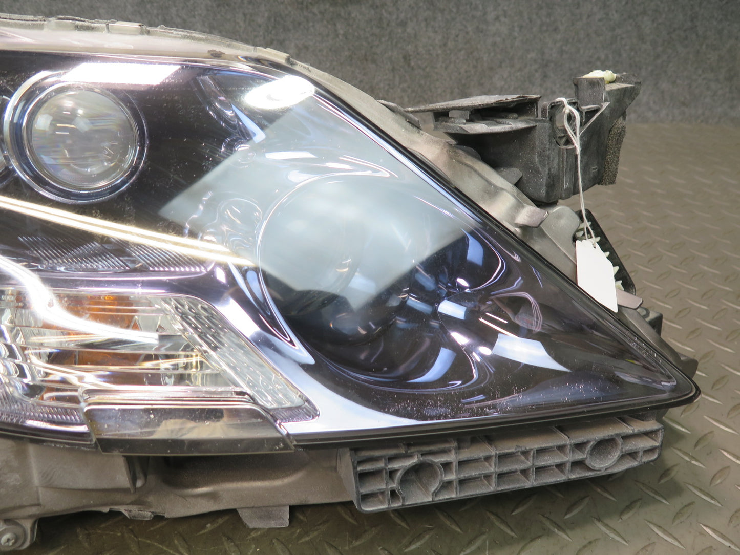 08-09 Lexus LS600h Front Right Triple Beam LED Headlight Lamp w Ballast Damaged