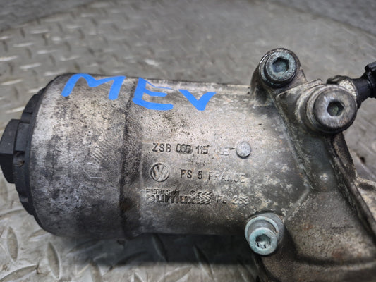 01-03 VW Eurovan T4 2.8L AXK Engine Motor Oil Filter Housing 066115403 OEM