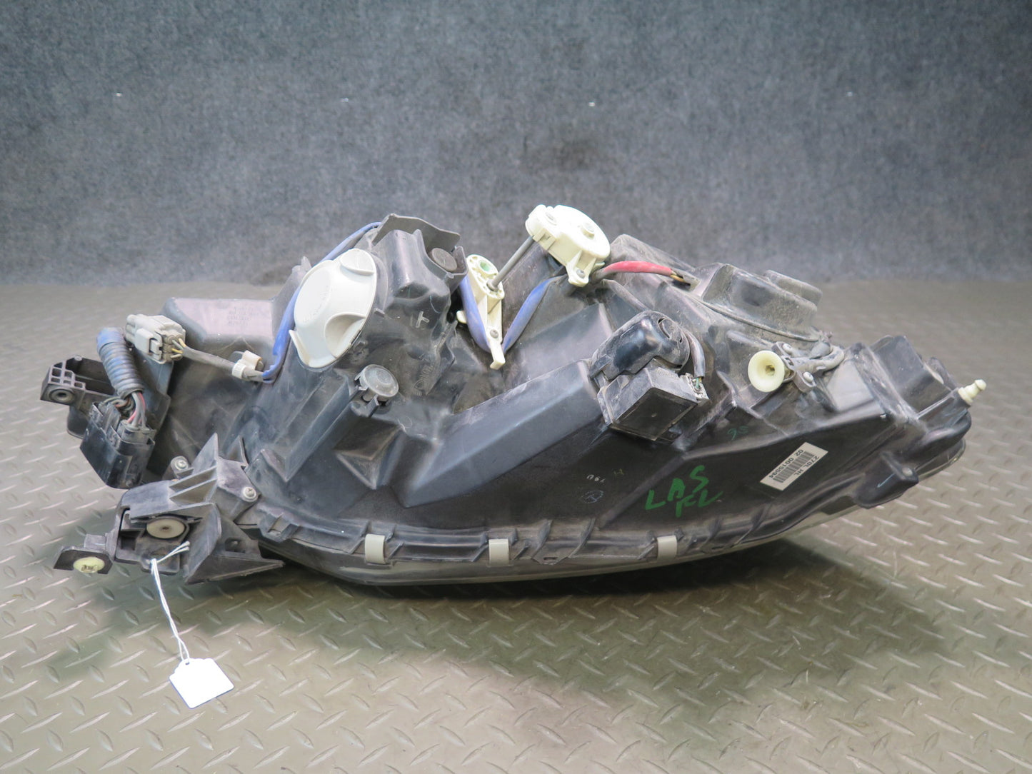 08-09 Lexus LS600h Front Left Triple Beam LED Headlight Lamp w Ballast Damaged