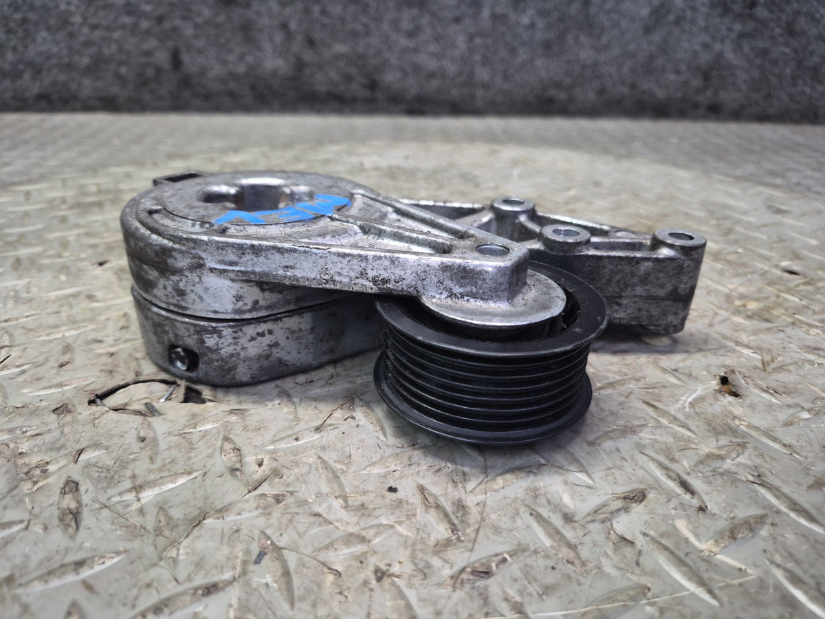 01-03 VW Eurovan T4 2.8L Engine Motor Serpentine Belt Tensioner 021145299A OEM