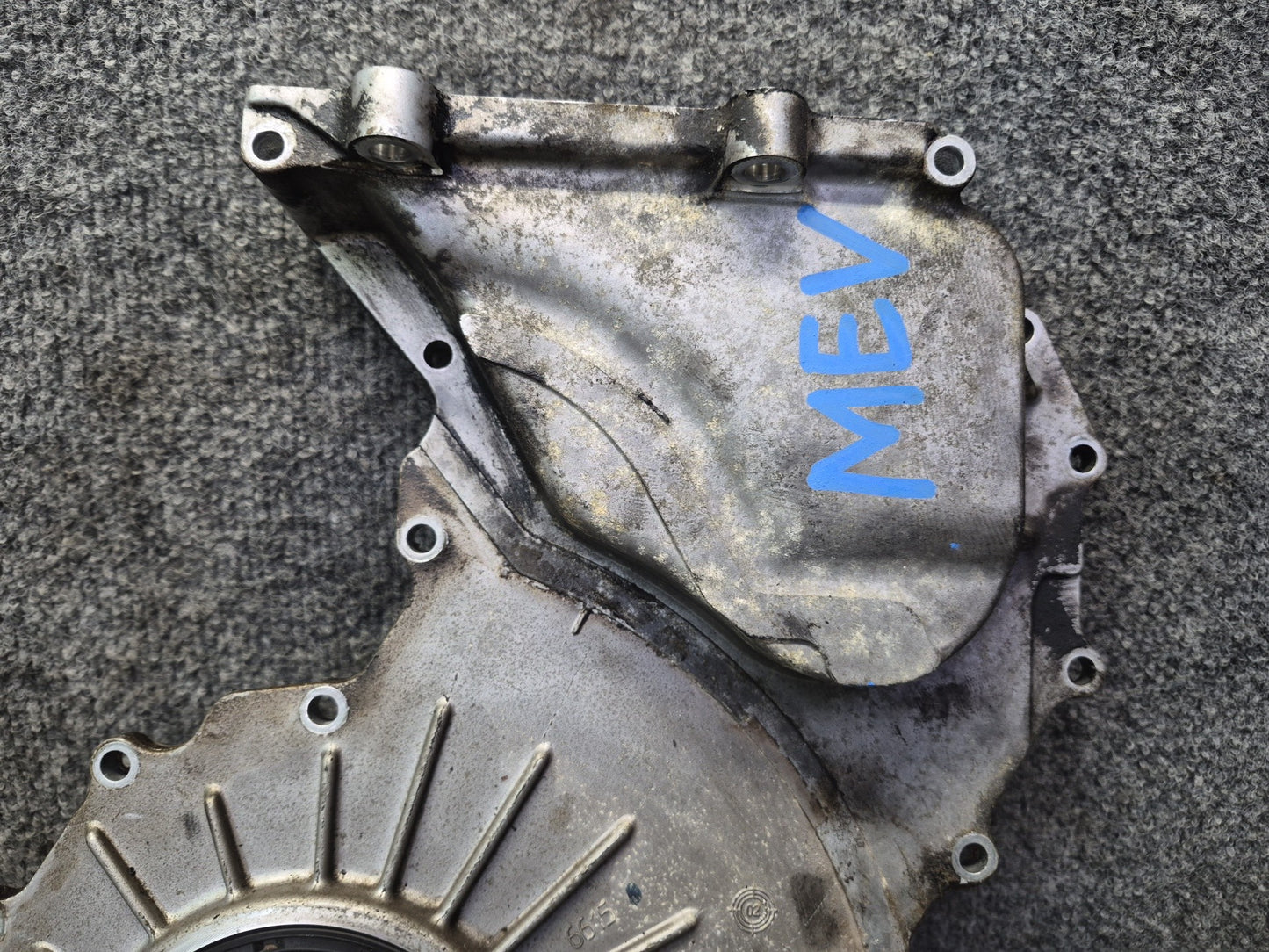 01-03 VW Eurovan T4 2.8L AXK Engine Motor Timing Chain Plate Cover OEM