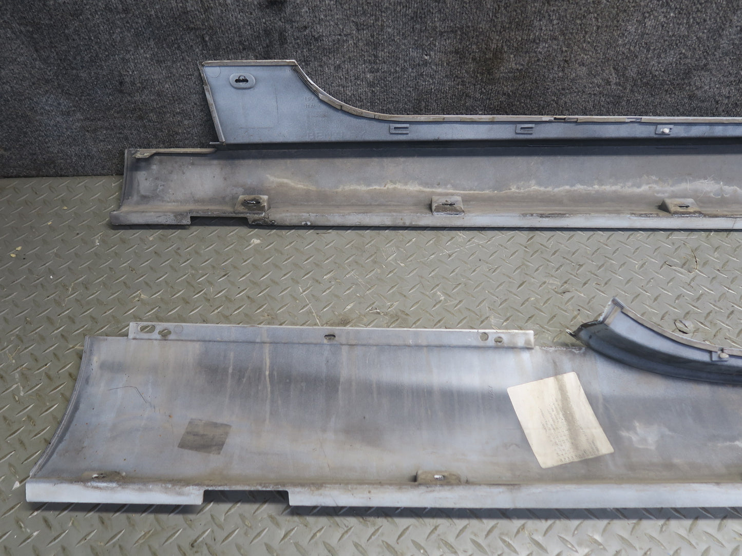 03-10 Bentley Continental GT Left & Right Side Skirt Rocker Panel Molding Set