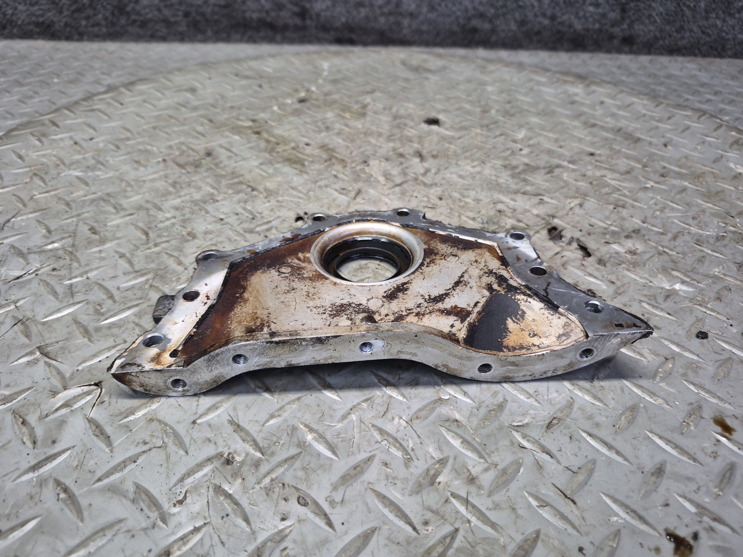 01-03 VW Eurovan T4 2.8L Engine Motor Front Oil Seal Plate Housing 021103153A