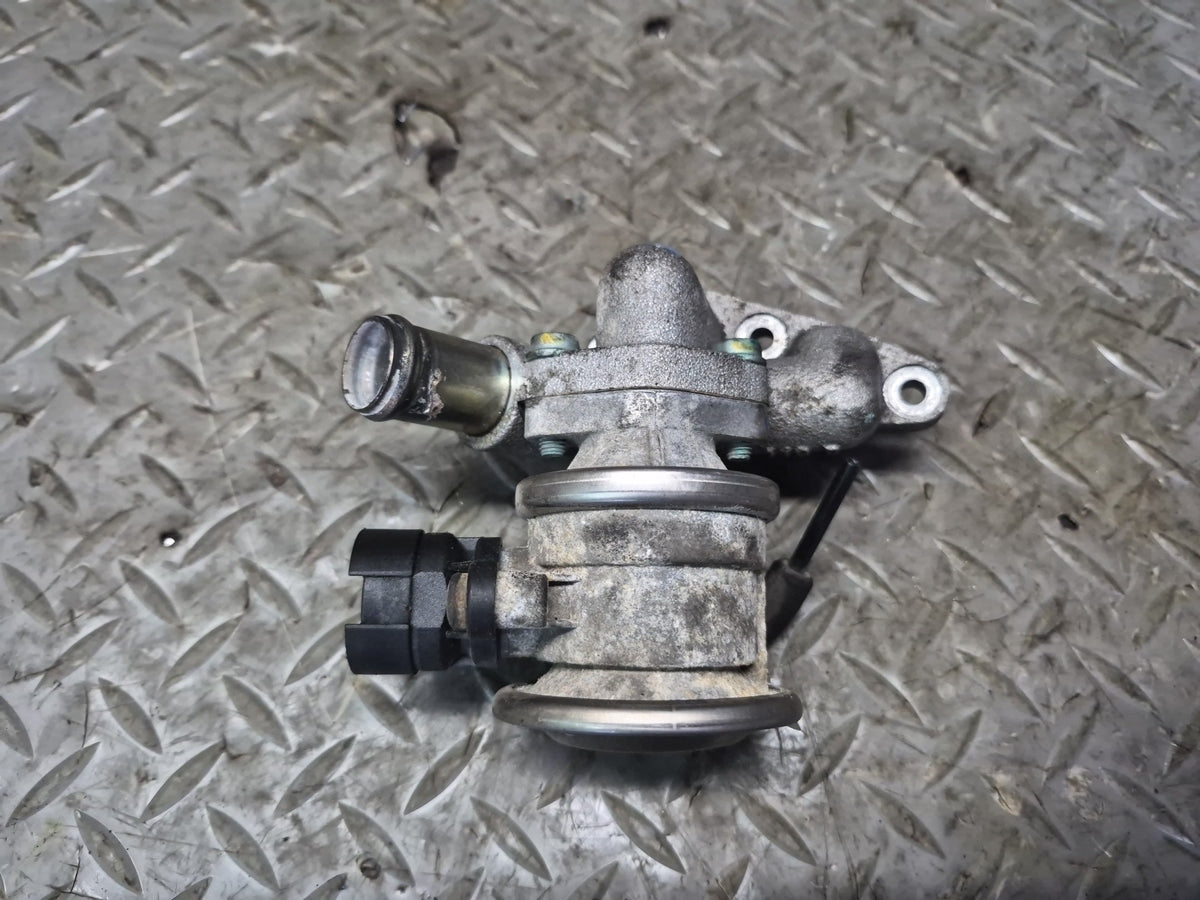 01-03 VW Eurovan T4 2.8L EGR Combi Valve w Bracket OEM