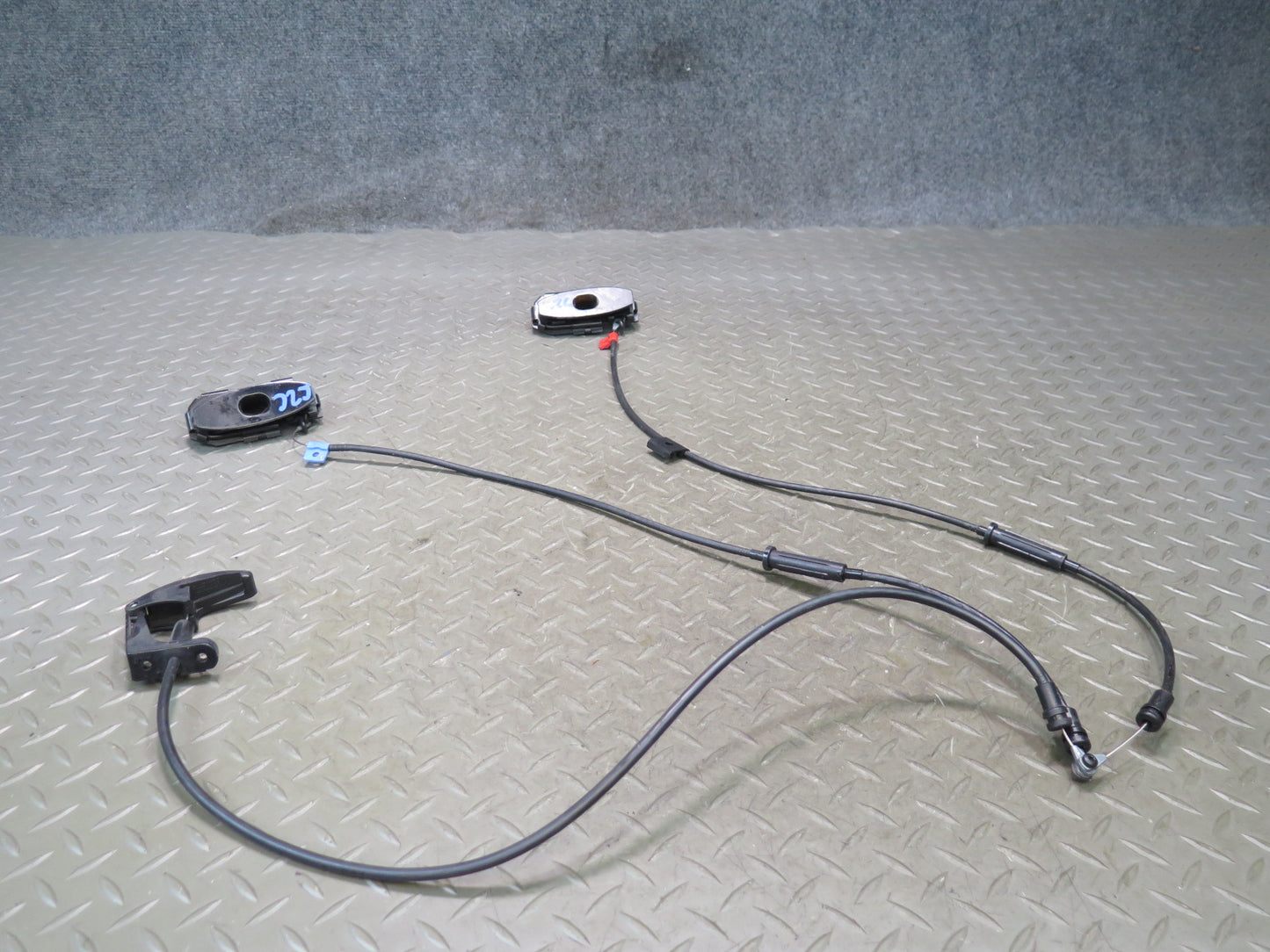 1992 Chevrolet Corvette C4 Convert TOP Deck Lid Release Cable Latch Handle OEM