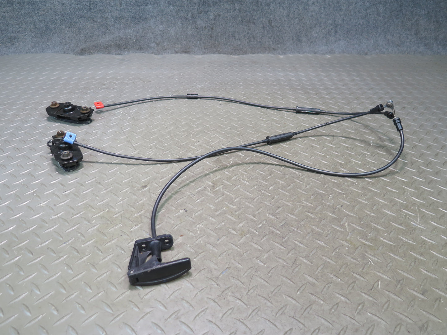 1992 Chevrolet Corvette C4 Convert TOP Deck Lid Release Cable Latch Handle OEM