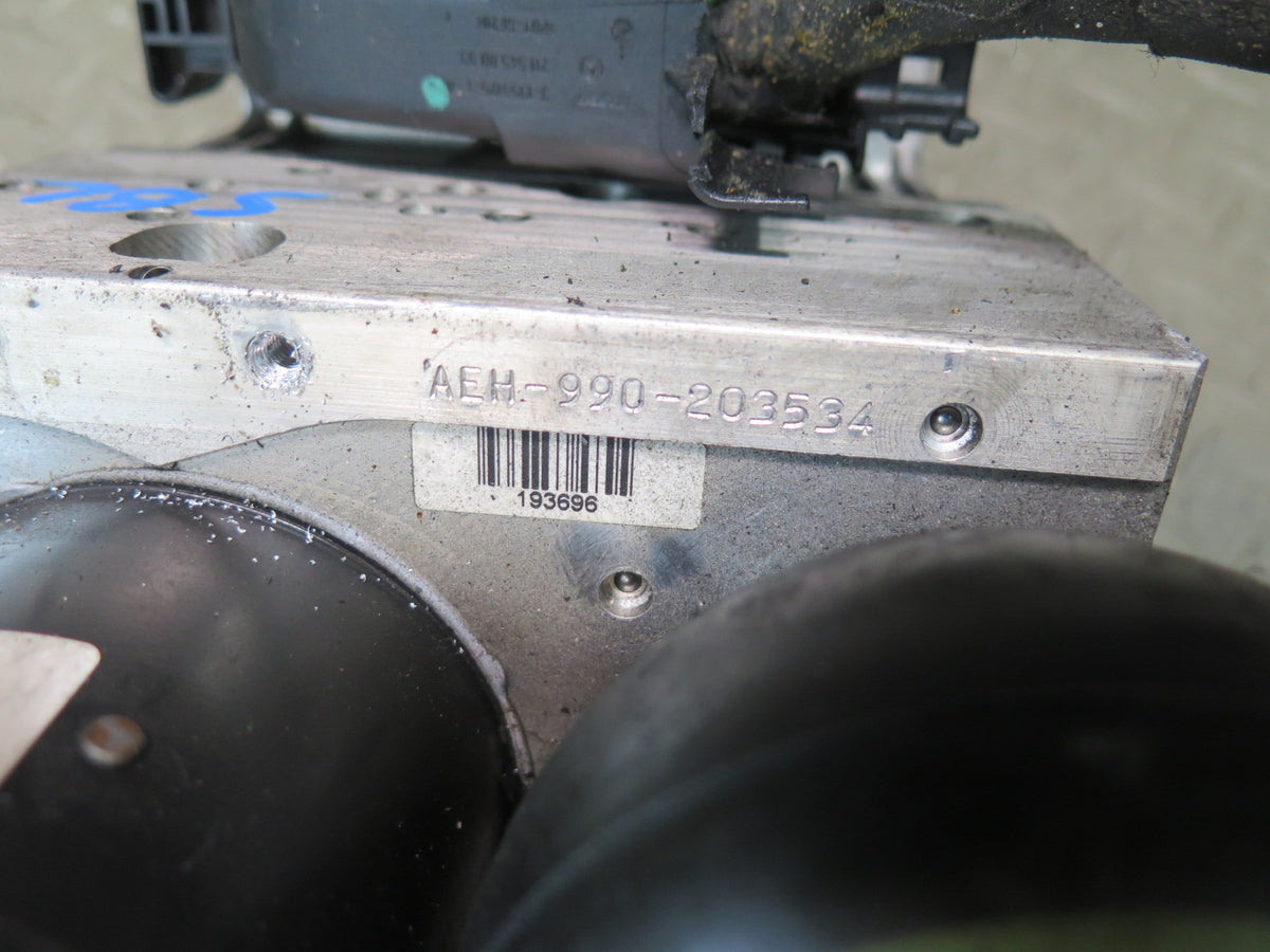 03-08 Mercedes R230 SL55 AMG Anti Lock Brake ABS SBC Pump Module OEM