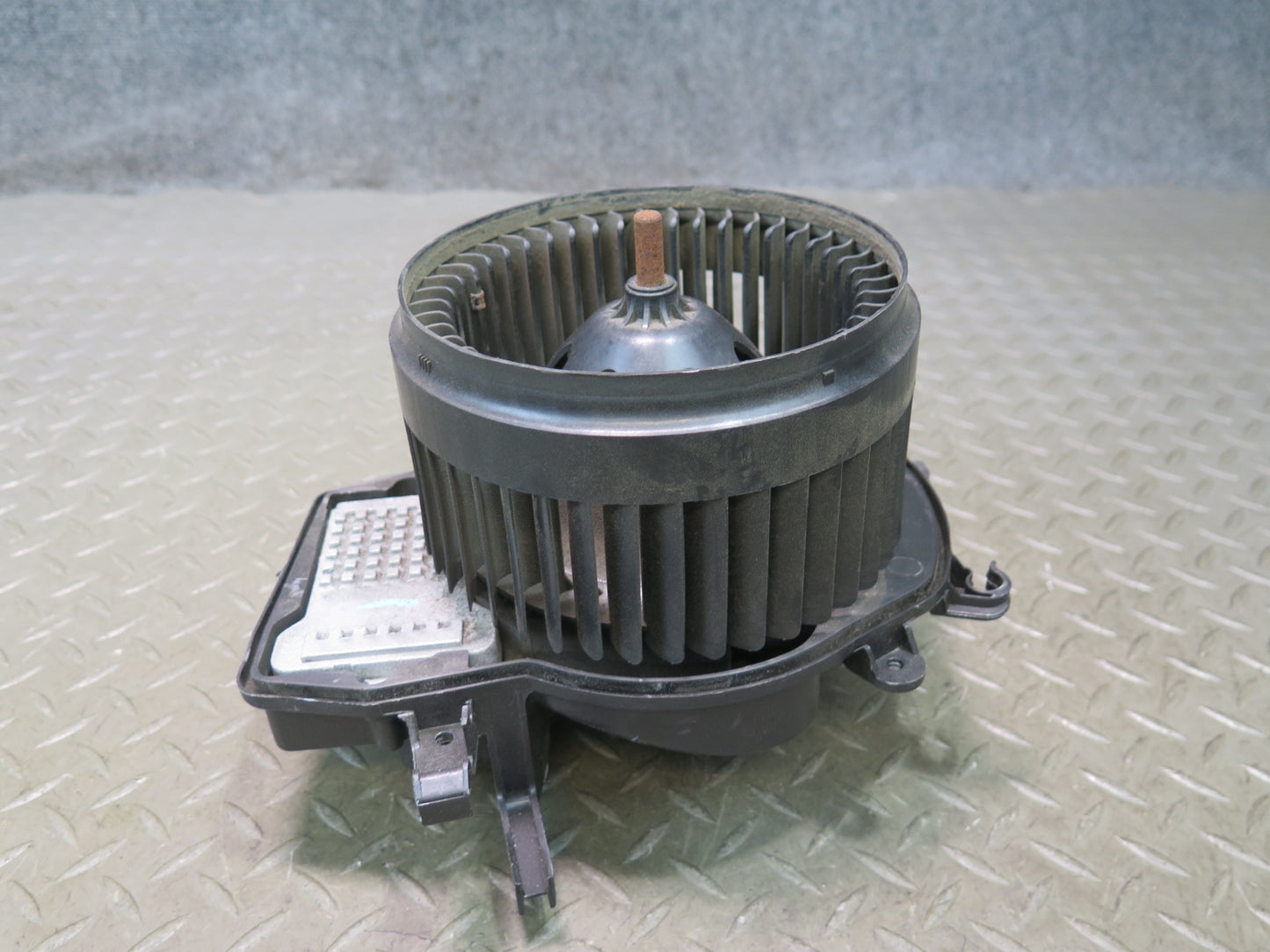 03-12 Mercedes R230 Sl-class A/C Air Heater Blower Motor Fan w Resistor OEM