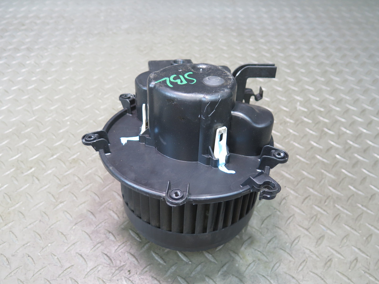 03-12 Mercedes R230 Sl-class A/C Air Heater Blower Motor Fan w Resistor OEM