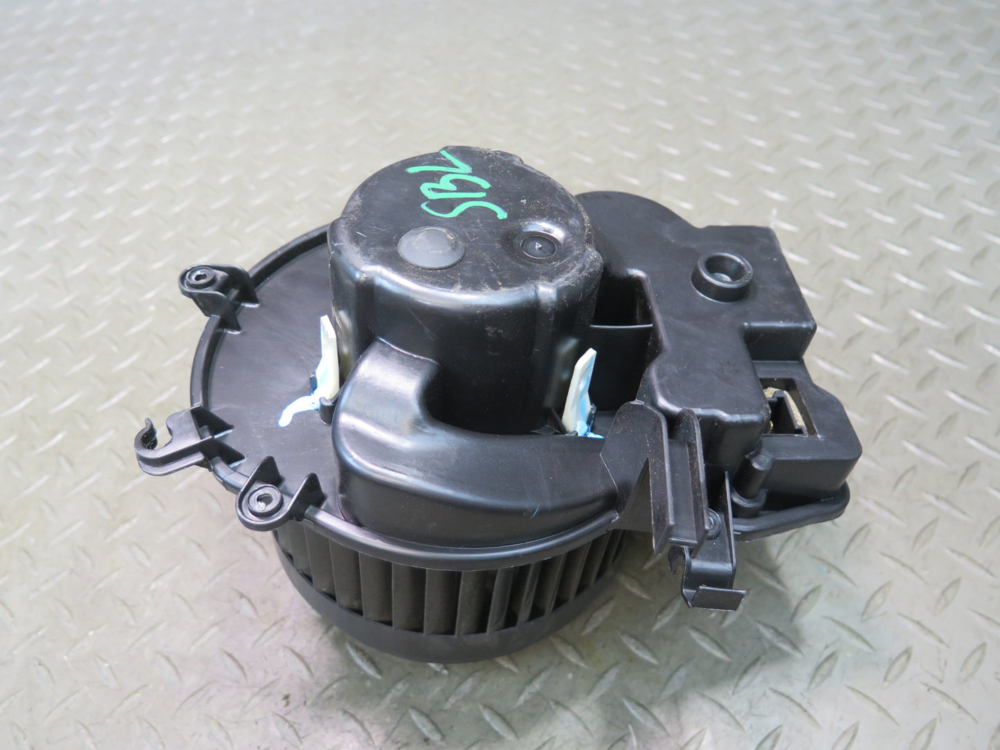 03-12 Mercedes R230 Sl-class A/C Air Heater Blower Motor Fan w Resistor OEM