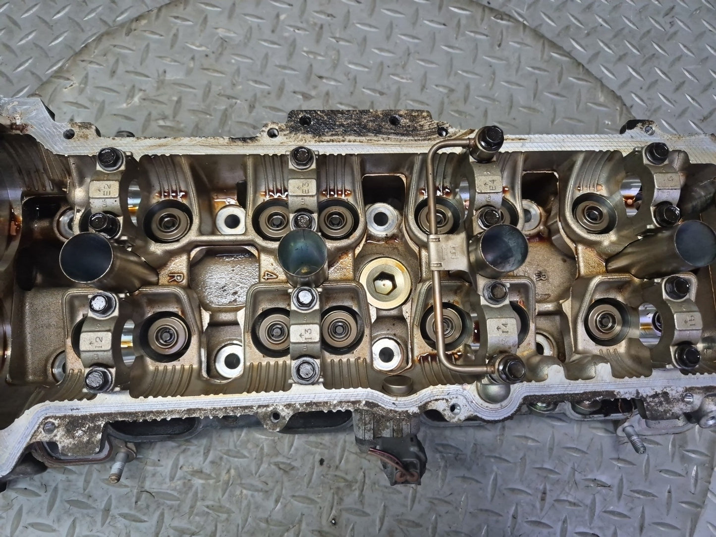 98-00 Lexus LS400 SC400 1UZFE 4.0L Right Engine Cylinder Head 115K Miles OEM