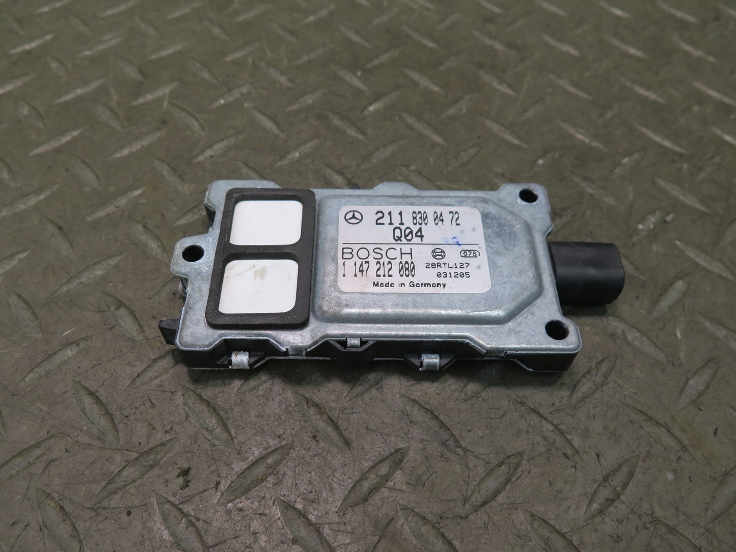 03-08 Mercedes R230 Sl-class Air Pollution Quality Sensor Module 2118300472 OEM