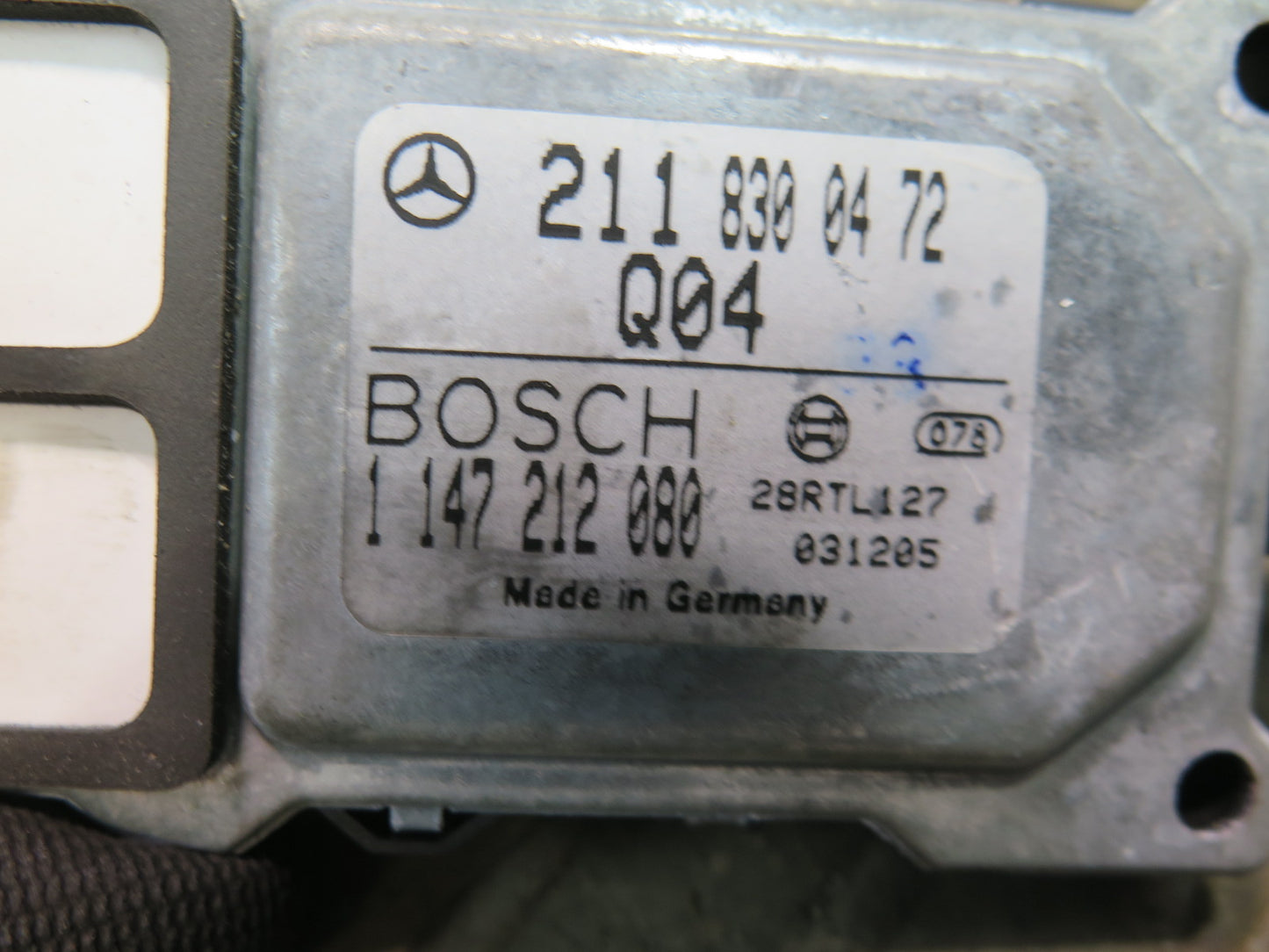 03-08 Mercedes R230 Sl-class Air Pollution Quality Sensor Module 2118300472 OEM