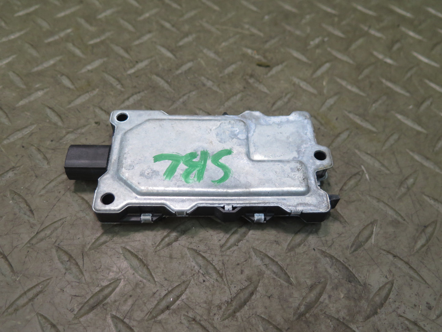 03-08 Mercedes R230 Sl-class Air Pollution Quality Sensor Module 2118300472 OEM