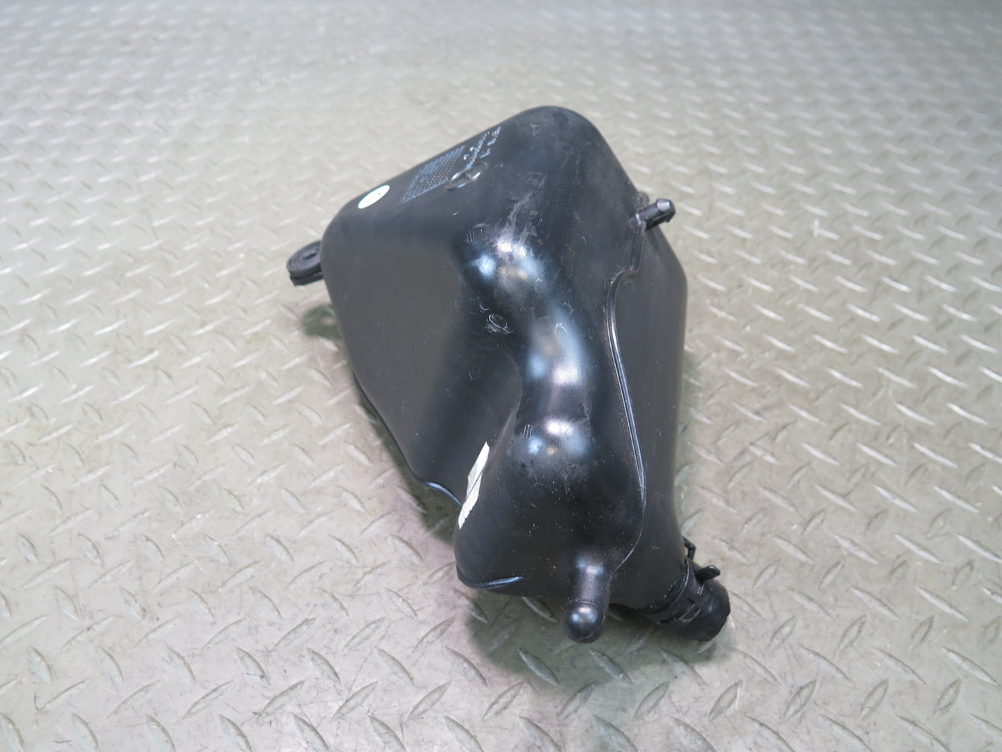 03-08 Mercedes R230 ABC Hydraulic Suspension Fluid Reservoir Tank OEM