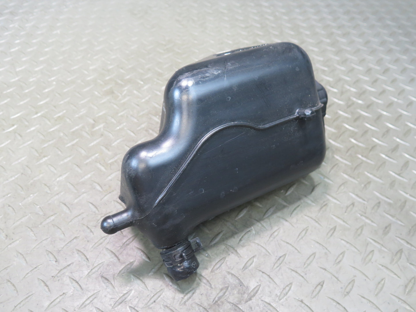 03-08 Mercedes R230 ABC Hydraulic Suspension Fluid Reservoir Tank OEM