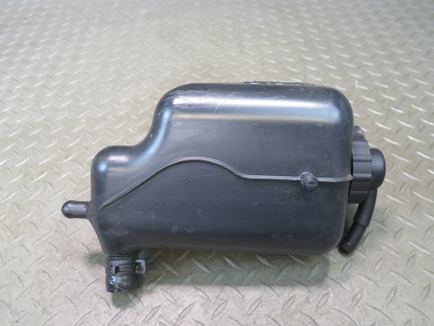 03-08 Mercedes R230 ABC Hydraulic Suspension Fluid Reservoir Tank OEM